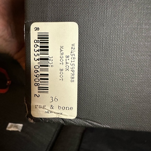 Rag & Bone Sleek Black Margot Heeled Ankle Booties.  Women’s size 36 (6) - Picture 7 of 8